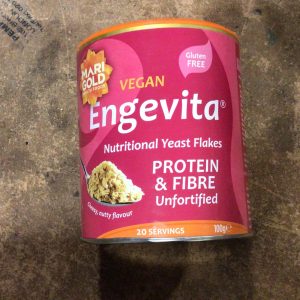 Marigold Organic Vegan Engevita Nutritional Yeast Flakes Protein & Fibre 125g (Pink)